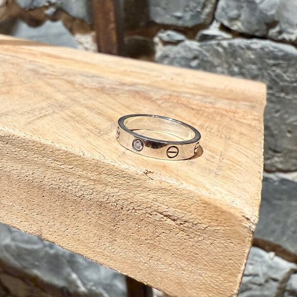 Cartier White Gold LOVE Small Model 1 Diamond Ring - Picture 6 of 15